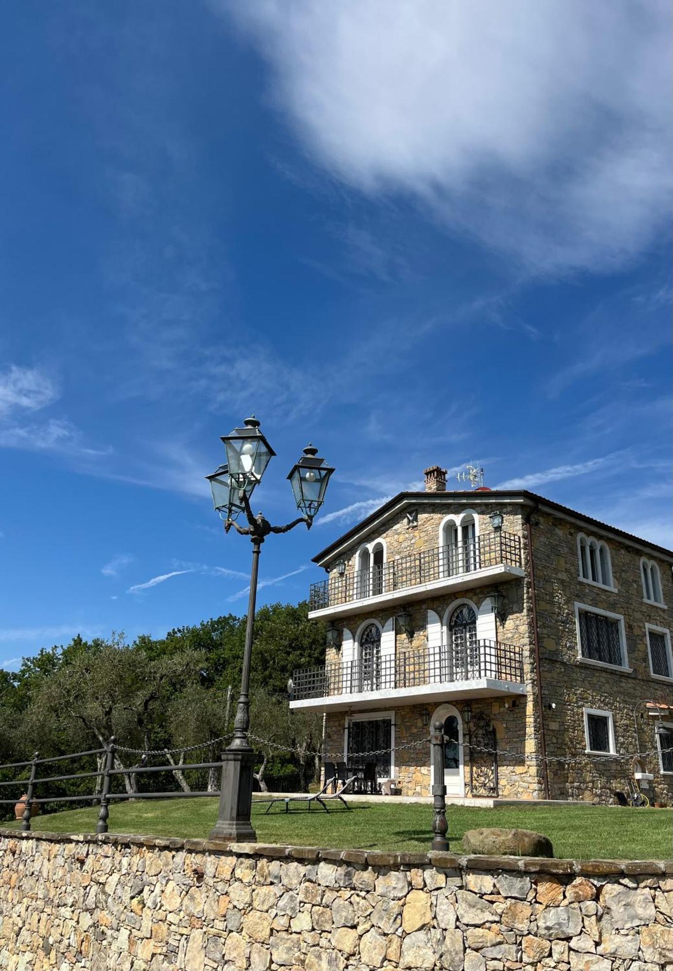 B&B Alla Fortezza Sarzana Exterior photo